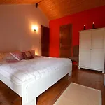 Holiday home Countryside Family Haven For 8 With Pool