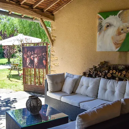 Vakantiehuis In Saint-jean Near Loire Castles