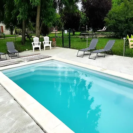 Countryside Family Haven For 8 With Pool * Frontenay-sur-Dive